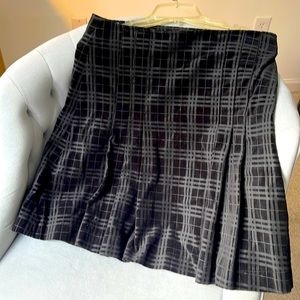 Burberry black check velvet dirndl skirt
